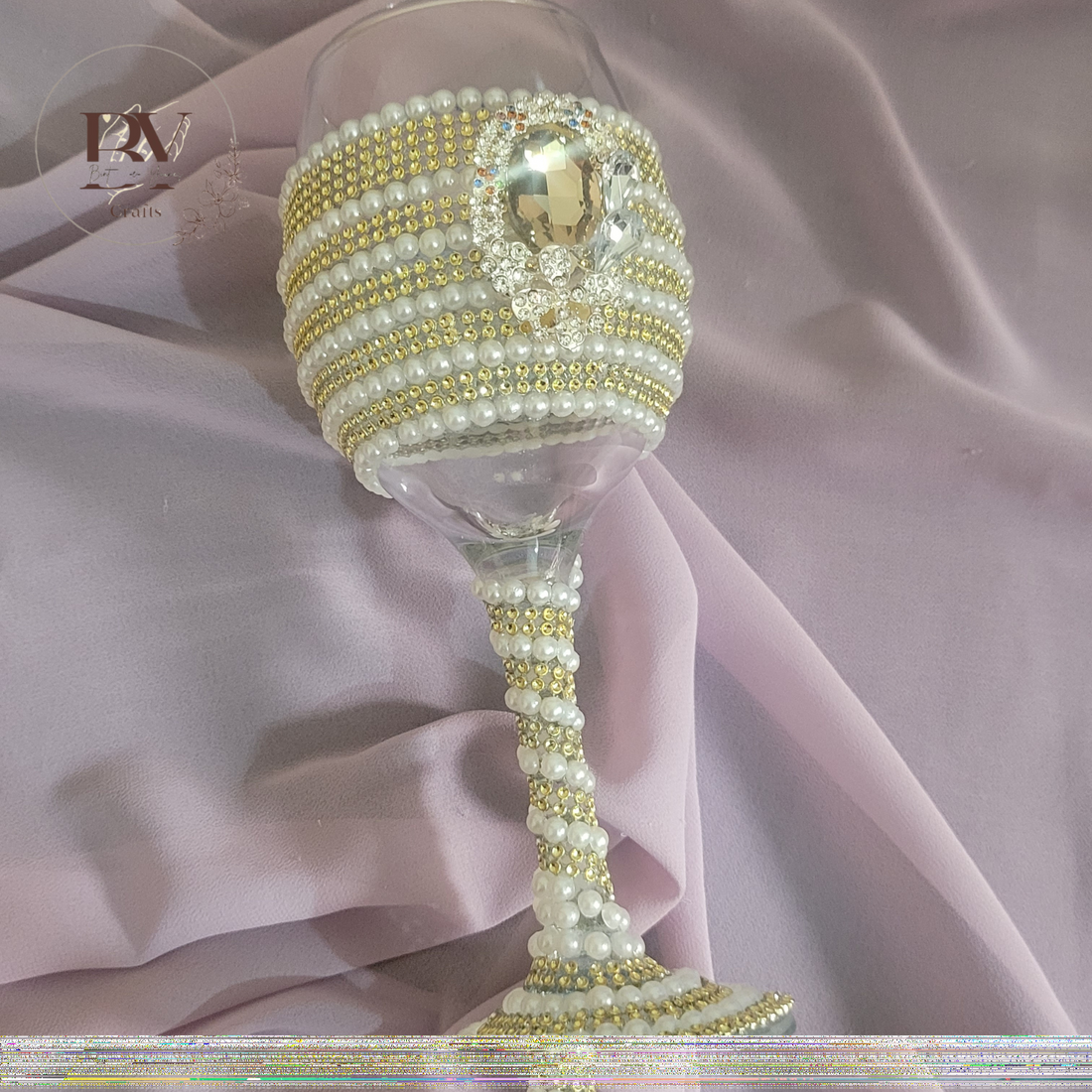Doodhpilai Glass